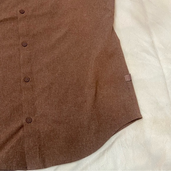 lululemon athletica Brown Casual Button Down Shirt - Picture 4 of 10